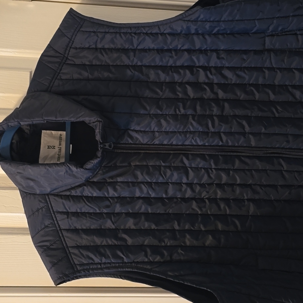 MUTUAL WEAVE BRAND MEN'S NAVY BLUE VEST SIZE LARGE